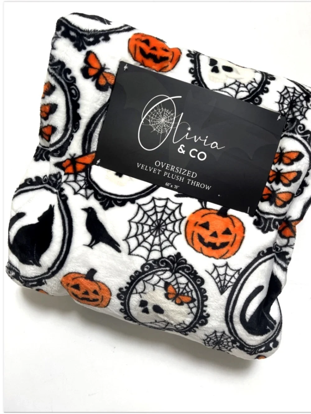 Olivia & Co Halloween Plush Throw 60x70 Skull Black Cat Pumpkin Gothic Blanket